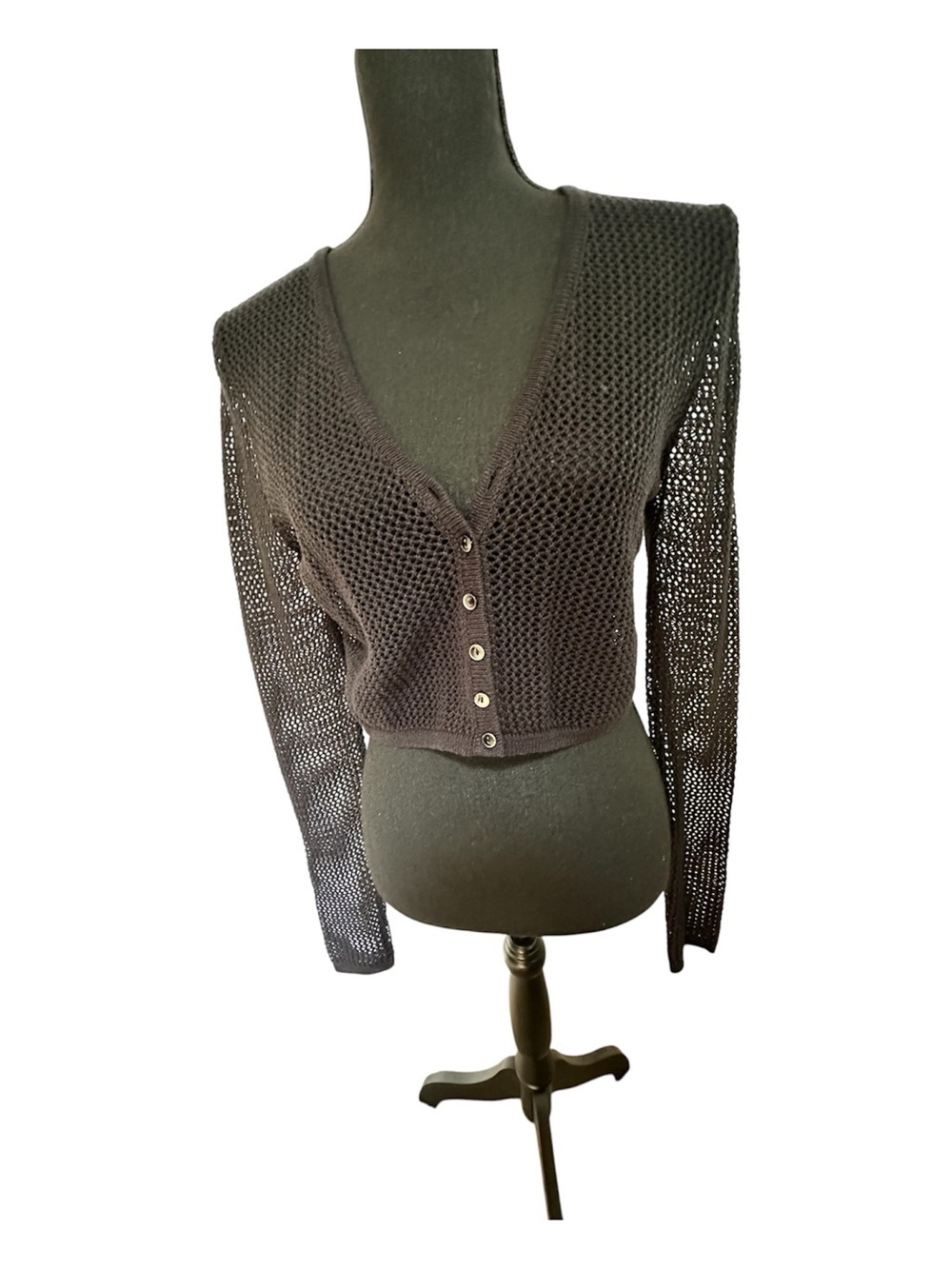 Open-Knit Cropped Buttoned Cardigan in Black